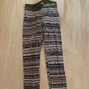 Nike leggings